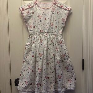 Bijou Sauvage clothier; White Casual Sundress with Flutter Sleeves and Crew Neck